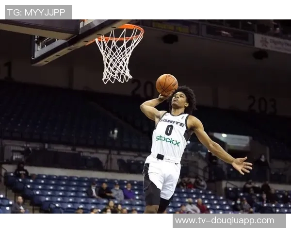 斯库特亨德森激励队友重返NCAA赛场三年发展联盟的成长之路